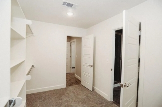 Dreamy 4 Bed/3 Bath House for rent in Centerton!!!!