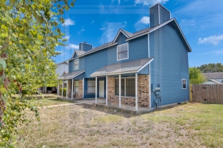 2905 W. Slaughter Lane - No Pets - Purple Team