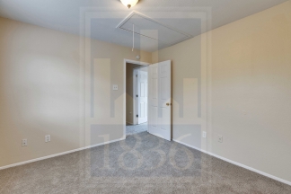 2905 W. Slaughter Lane - No Pets - Purple Team