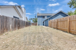 2905 W. Slaughter Lane - No Pets - Purple Team
