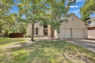 11508 Medallion Ln - Pink Team
