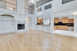 11508 Medallion Ln - Pink Team