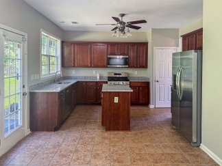 3720 Gadolinite Trl - Summer’s Final Countdown! Move in before Aug 30th and choose your reward: $250 Amazon Gift Card OR 55 Smart TV!