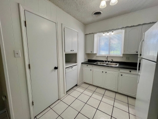 5 Bedroom/2 Bathroom Barling Home Available for Rent SOON! 5 Bedroom/2 Bathroom Barling Home Available for Rent SOON!