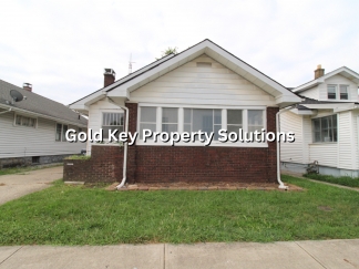 Adorable 2 BR 1 BA House with Garage and Central Air (SECTION 8 APPROVED)