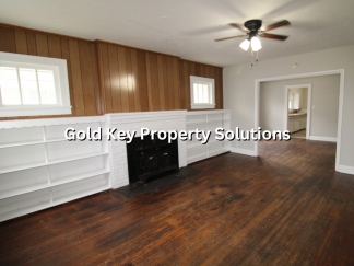 Adorable 2 BR 1 BA House with Garage and Central Air (SECTION 8 APPROVED)