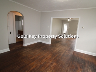 Adorable 2 BR 1 BA House with Garage and Central Air (SECTION 8 APPROVED)
