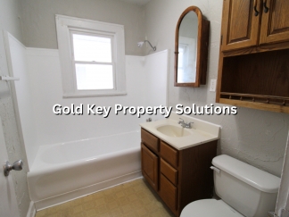 Adorable 2 BR 1 BA House with Garage and Central Air (SECTION 8 APPROVED)