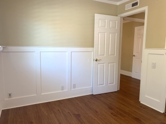 Fully Renovated 2 Bedroom Upstairs Unit with A/C