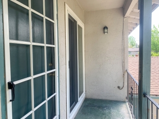 Downtown Campbell 2 Bedroom Next to Community Center