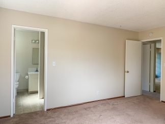 Downtown Campbell 2 Bedroom Next to Community Center
