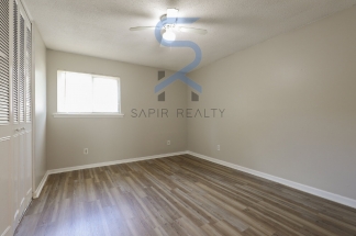 3300 College St Unit 17 - Cozy Up This Fall With Our Latest Offers! Move in before September 15th and choose your reward: a $250 Amazon Gift Card or a 55 Smart TV!
