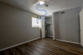 3300 College St Unit 17 - Cozy Up This Fall With Our Latest Offers! Move in before September 15th and choose your reward: a $250 Amazon Gift Card or a 55 Smart TV!