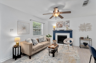 6700 Cooper Ln, Apt 30 - R25 - Pink Team