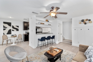 6700 Cooper Ln, Apt 30 - R25 - Pink Team