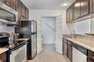 6700 Cooper Ln, Apt 30 - R25 - Pink Team