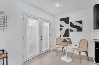 6700 Cooper Ln, Apt 30 - R25 - Pink Team