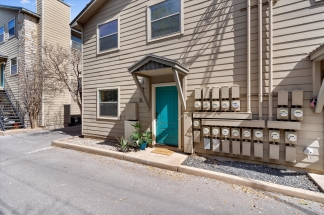 6700 Cooper Ln, Apt 30 - R25 - Pink Team
