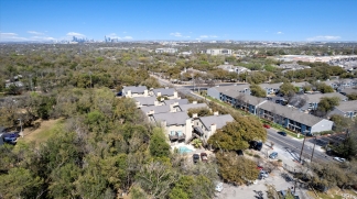 6700 Cooper Ln, Apt 30 - R25 - Pink Team