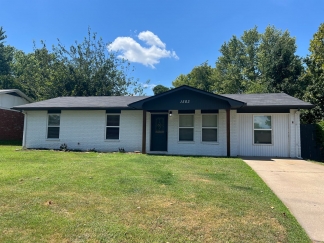 3 Bedroom, 1.5 Bathroom Home in Barling COMING SOON!