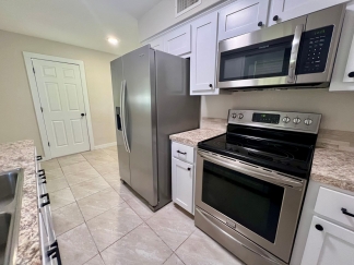 3 Bedroom, 1.5 Bathroom Home in Barling Available for Rent!