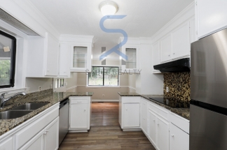 3000 Collier Dr - Cozy Up This Fall With Our Latest Offers! Move in before September 15th and choose your reward: a $250 Amazon Gift Card or a 55 Smart TV!