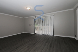 3000 Collier Dr - Cozy Up This Fall With Our Latest Offers! Move in before September 15th and choose your reward: a $250 Amazon Gift Card or a 55 Smart TV!