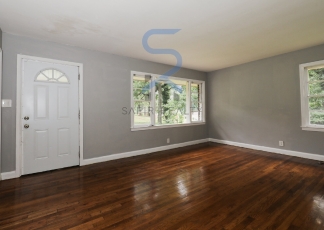4259 Lamar St - Cozy Up This Fall With Our Latest Offers! Move in before September 15th and choose your reward: a $250 Amazon Gift Card or a 55 Smart TV!