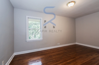 4259 Lamar St - Cozy Up This Fall With Our Latest Offers! Move in before September 15th and choose your reward: a $250 Amazon Gift Card or a 55 Smart TV!