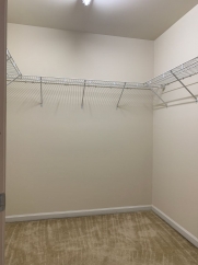 Beautiful 3 Bedroom Townhome in Raleigh near beautiful park! Apply Now!