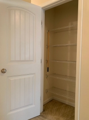 Beautiful 3 Bedroom Townhome in Raleigh near beautiful park! Apply Now!