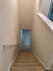Beautiful 3 Bedroom Townhome in Raleigh near beautiful park! Apply Now!