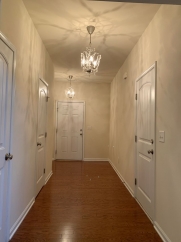 Beautiful 3 Bedroom Townhome in Raleigh near beautiful park! Apply Now!