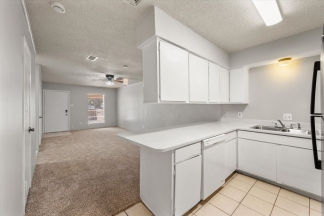 Central Arlington Duplex in Private Heavily Treed Cul-D-Sac