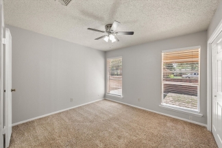 Central Arlington Duplex in Private Heavily Treed Cul-D-Sac