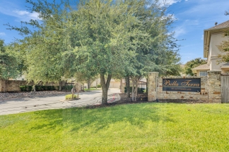 1101 E Parmer Ln, Apt 115 - R15 - HW+ - Pink Team