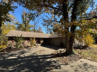 Dreamy 5 Bed/4 Bath House for rent in Rogers!!