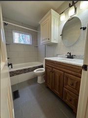 Dreamy 5 Bed/4 Bath House for rent in Rogers!!