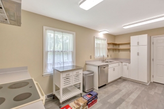 Charming Summerville Home in Quail Arbor