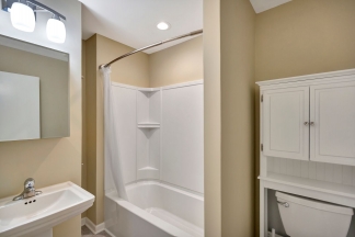 Charming Summerville Home in Quail Arbor