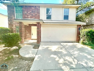 Big & Beautiful 5 bed/3.5 bath 2 Story home that's conveniently located to Randolph AFB