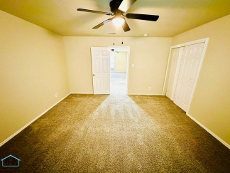 Big & Beautiful 5 bed/3.5 bath 2 Story home that's conveniently located to Randolph AFB