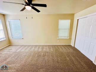Big & Beautiful 5 bed/3.5 bath 2 Story home that's conveniently located to Randolph AFB
