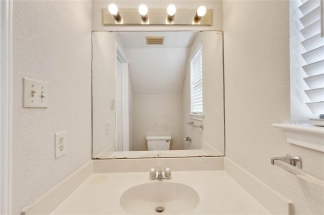 706 West Lynn Street - R15 - Orange Team
