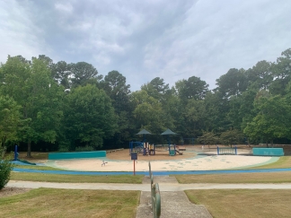 Raleigh Townhome Convenient to I440 & I540, Huge Master Suite, Near Anderson Pointe Park!