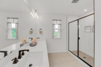20807 Phebe Foster St - BW+ - Pink Team