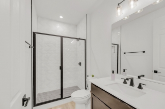 20807 Phebe Foster St - BW+ - Pink Team