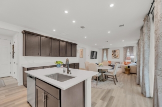 20807 Phebe Foster St - BW+ - Pink Team