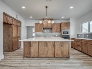 ***MOVE IN SPECIAL $500 OFF 1ST FULL MONTH'S RENT ~ IF LEASE SIGNED BY OCTOBER*** Don’t miss this beautiful home! Nestled on a quiet cul-de-sac!