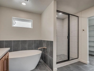 ***MOVE IN SPECIAL $500 OFF 1ST FULL MONTH'S RENT ~ IF LEASE SIGNED BY OCTOBER*** Don’t miss this beautiful home! Nestled on a quiet cul-de-sac!